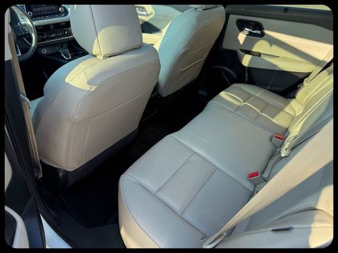 Used 2023 Nissan Rogue SV w/ SV Premium Package FWD image 20