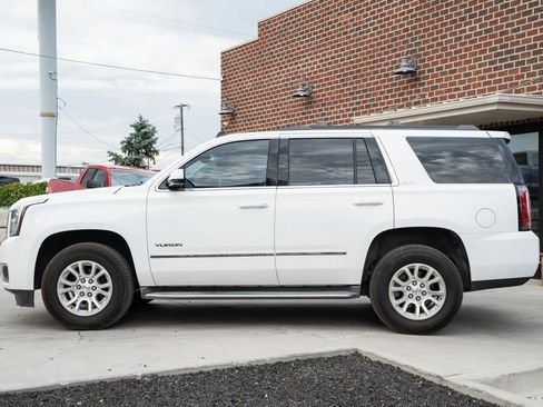 Used 2015 GMC Yukon SLT w/ Open Road Package AWD/4WD image 3