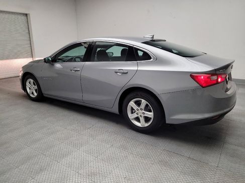 Used 2023 Chevrolet Malibu LT image 3