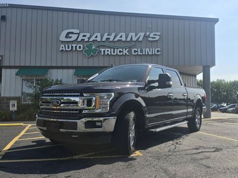 Used 2018 Ford F150 XLT w/ Equipment Group 302A Luxury AWD/4WD image 3