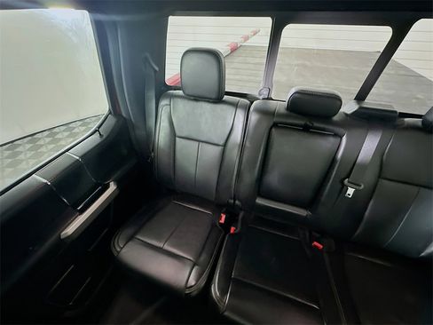 Used 2019 Ford F150 Lariat w/ Equipment Group 502A Luxury image 12