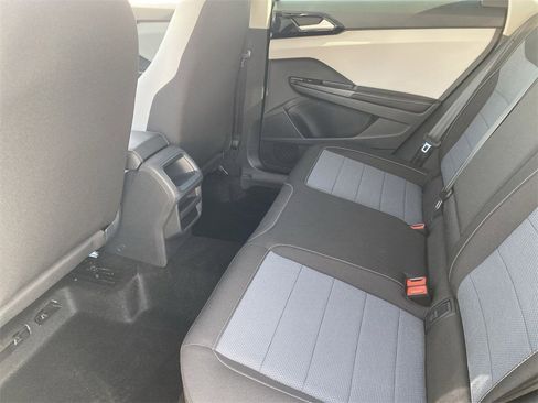 New 2026 Volkswagen Taos S image 13