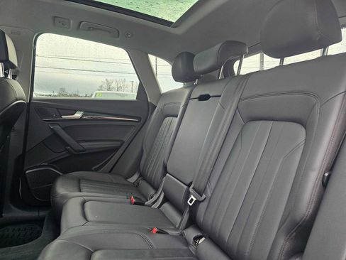 Used 2020 Audi Q5 2.0T Premium Plus w/ Premium Plus Package image 19