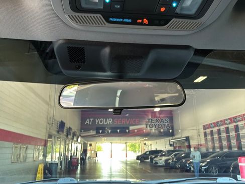 Used 2023 Ford F150 XL RWD image 16