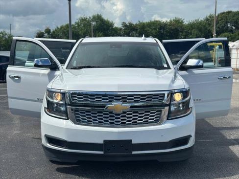 Used 2019 Chevrolet Suburban LT AWD/4WD image 3