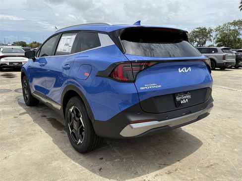 New 2026 Kia Sportage EX image 8