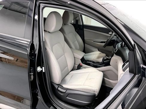 Used 2021 Hyundai Tucson SEL FWD image 9