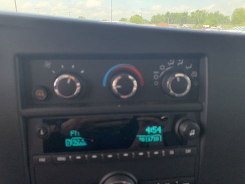 New 2025 GMC Savana 3500 1WT w/ Power Convenience Package image 38