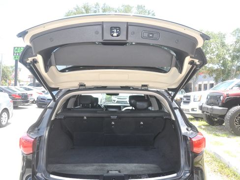 Used 2014 INFINITI QX70 AWD w/ Premium Package image 30