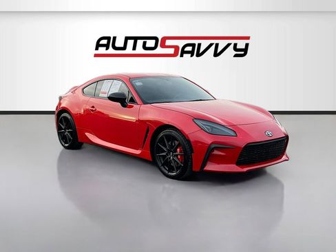 Used 2025 Toyota GR86 Premium w/ Performance Package RWD image 1