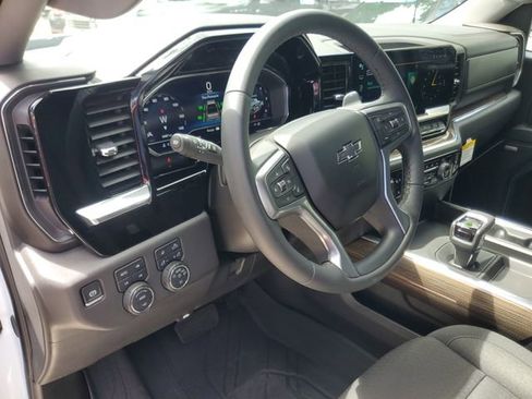 Used 2024 Chevrolet Silverado 1500 RST w/ Convenience Package II image 16