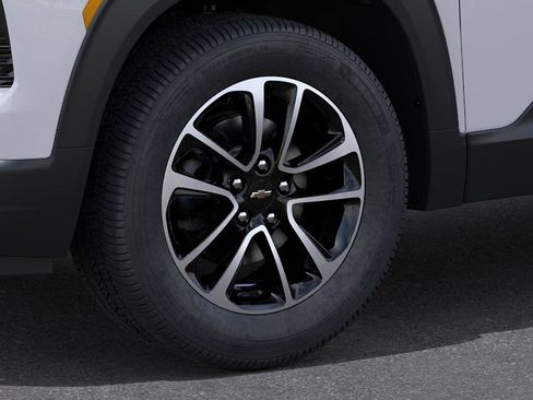 New 2026 Chevrolet TrailBlazer LT AWD/4WD image 9