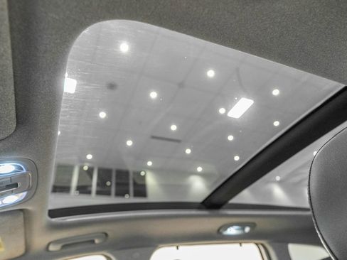 Used 2020 Hyundai Santa Fe Limited AWD/4WD image 23