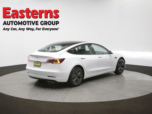 Used 2022 Tesla Model 3 Standard Range image 36