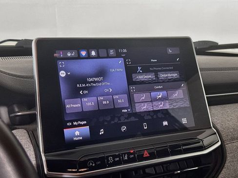 Certified 2023 Jeep Compass Latitude AWD/4WD image 23