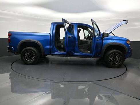 Used 2022 Chevrolet Silverado 1500 Custom RWD image 33