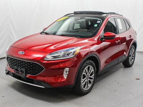 Certified 2021 Ford Escape SEL w/ Technology Package AWD/4WD image 5