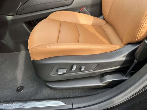 New 2026 Cadillac XT5 Premium Luxury w/ Driver Assist Package image 16