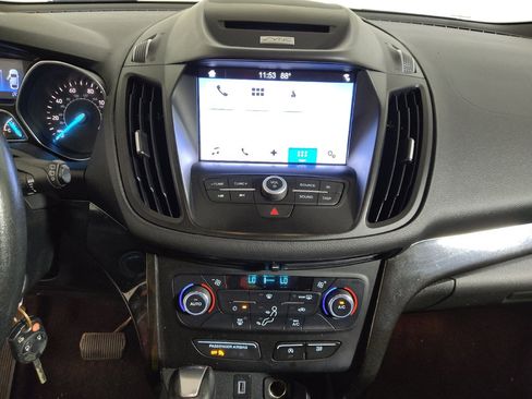 Used 2017 Ford Escape SE w/ Equipment Group 201A AWD/4WD image 25