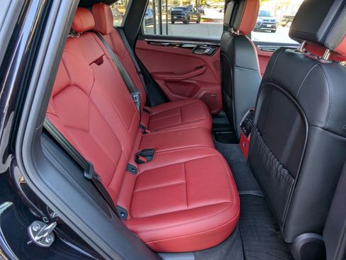 New 2026 Porsche Macan S image 24