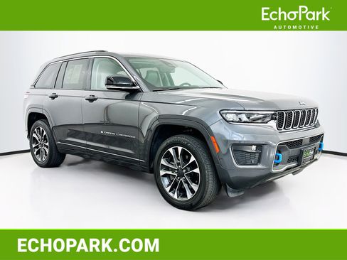 Used 2022 Jeep Grand Cherokee Overland w/ Luxury Tech Group IV image 1
