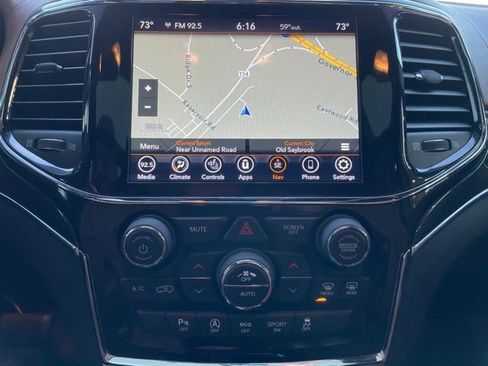 Used 2021 Jeep Grand Cherokee Overland image 21