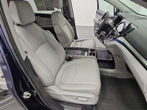 Used 2019 Honda Odyssey Elite image 41