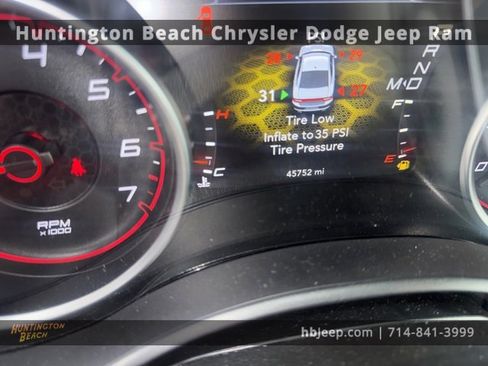 Used 2022 Dodge Charger SXT image 11