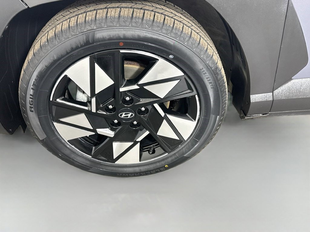 Used 2024 Hyundai Kona SEL w/ Convenience Package FWD image 36