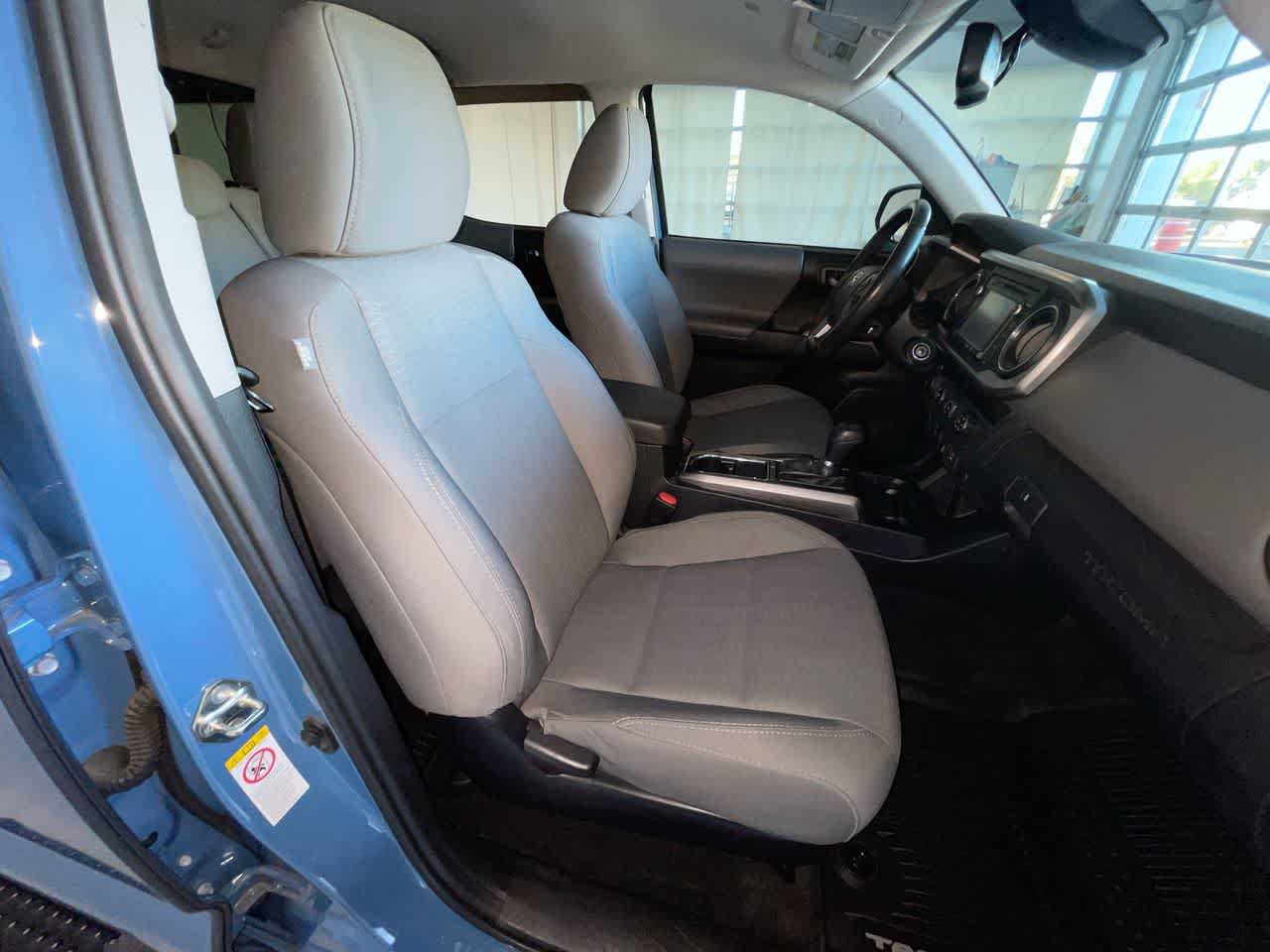 Certified 2019 Toyota Tacoma SR5 AWD/4WD image 24