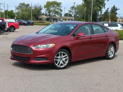 Used 2013 Ford Fusion SE w/ SE Technology Pkg
