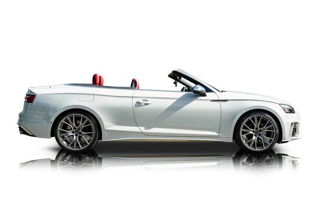 Used 2023 Audi S5 Prestige AWD/4WD image 2