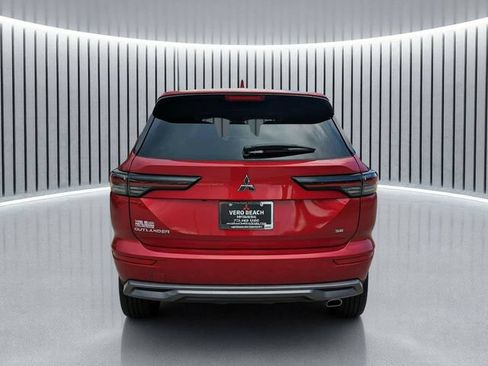 New 2026 Mitsubishi Outlander SE FWD image 5