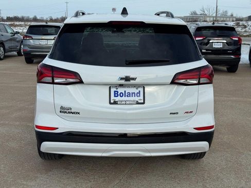 Used 2024 Chevrolet Equinox RS w/ RS Leather Package image 5