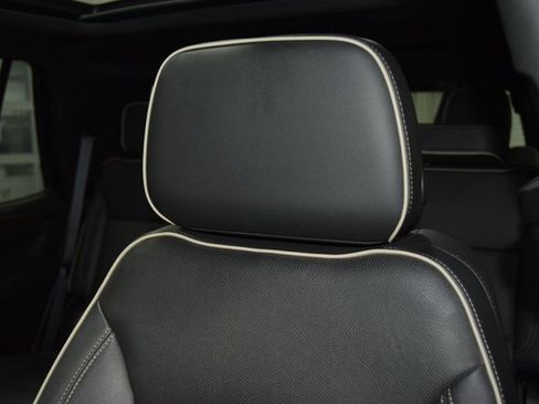 Used 2023 Chevrolet Tahoe Premier image 41