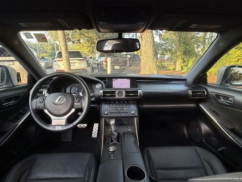 Used 2015 Lexus IS 250 w/ F-Sport Package RWD image 39