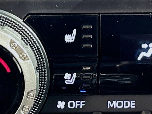 New 2026 Toyota 4Runner Limited image 19