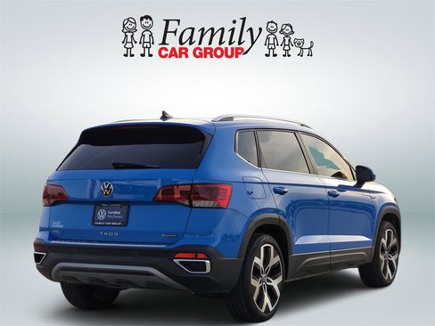 Used 2023 Volkswagen Taos SEL image 4