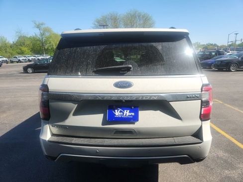 Used 2021 Ford Expedition Max Limited AWD/4WD image 8