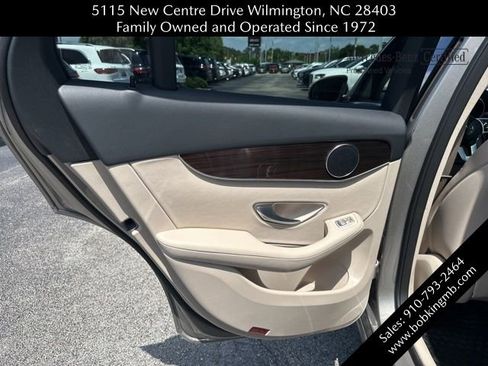 Certified 2022 Mercedes-Benz GLC 300 image 24