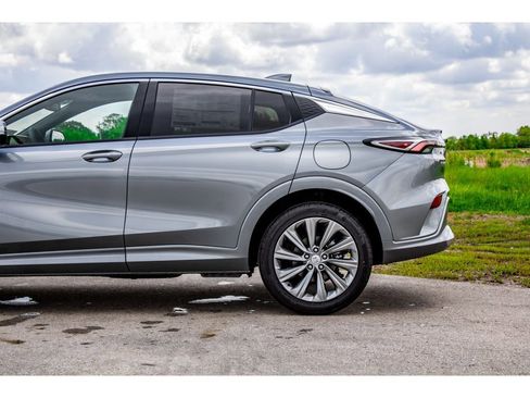 New 2025 Buick Envista Avenir image 39