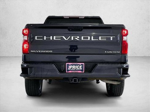 Used 2023 Chevrolet Silverado 1500 Custom RWD image 4