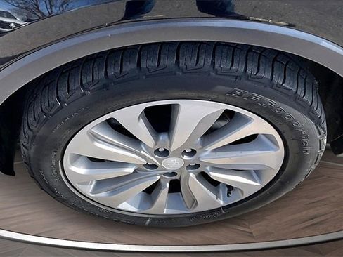 Used 2018 Buick Encore Preferred image 9