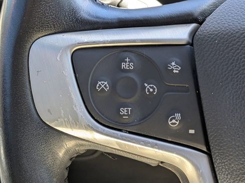 Used 2021 GMC Terrain SLT image 26