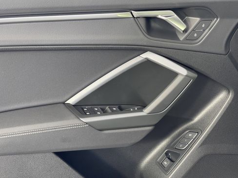 New 2025 Audi Q3 2.0T Premium image 22