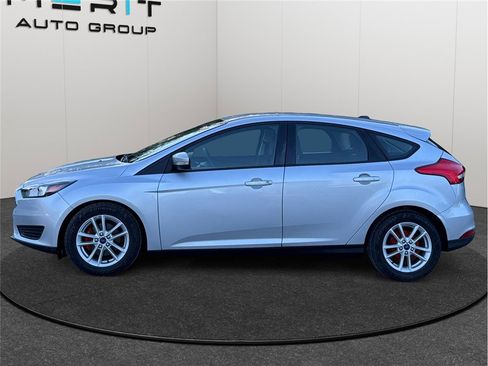 Used 2015 Ford Focus SE image 5