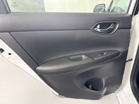 Used 2019 Nissan Sentra S image 25