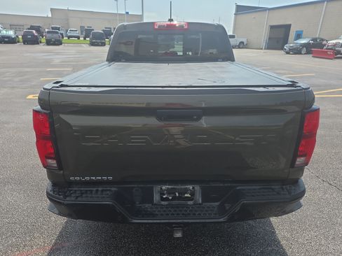 Used 2023 Chevrolet Colorado Z71 w/ Z71 Convenience Package 2 AWD/4WD image 5