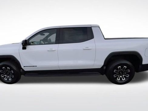 New 2026 GMC Sierra EV Elevation image 6