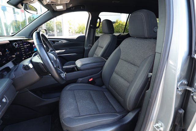 Used 2024 Chevrolet Traverse LT FWD image 22